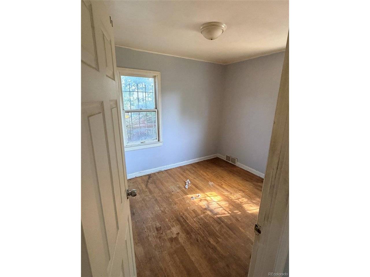 1732 Clinton, Aurora, CO 80010