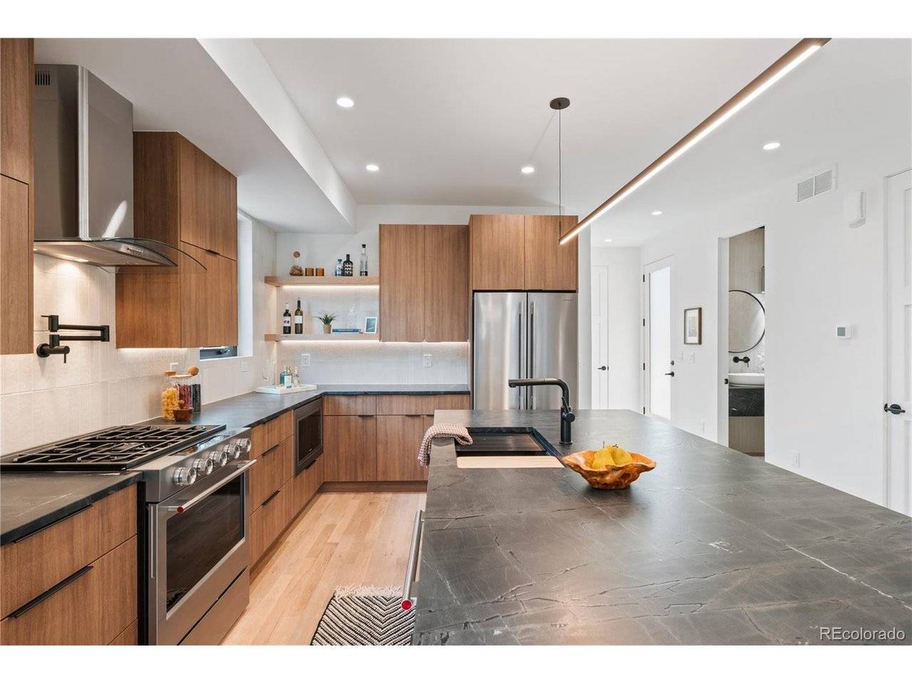 2364 S Cherokee, Denver, CO 80223