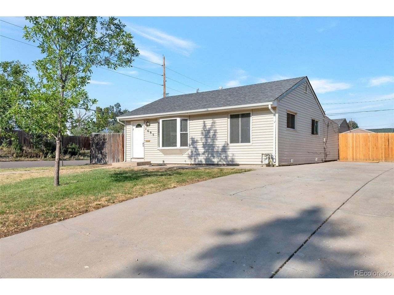 1695 S Raritan, Denver, CO 80223