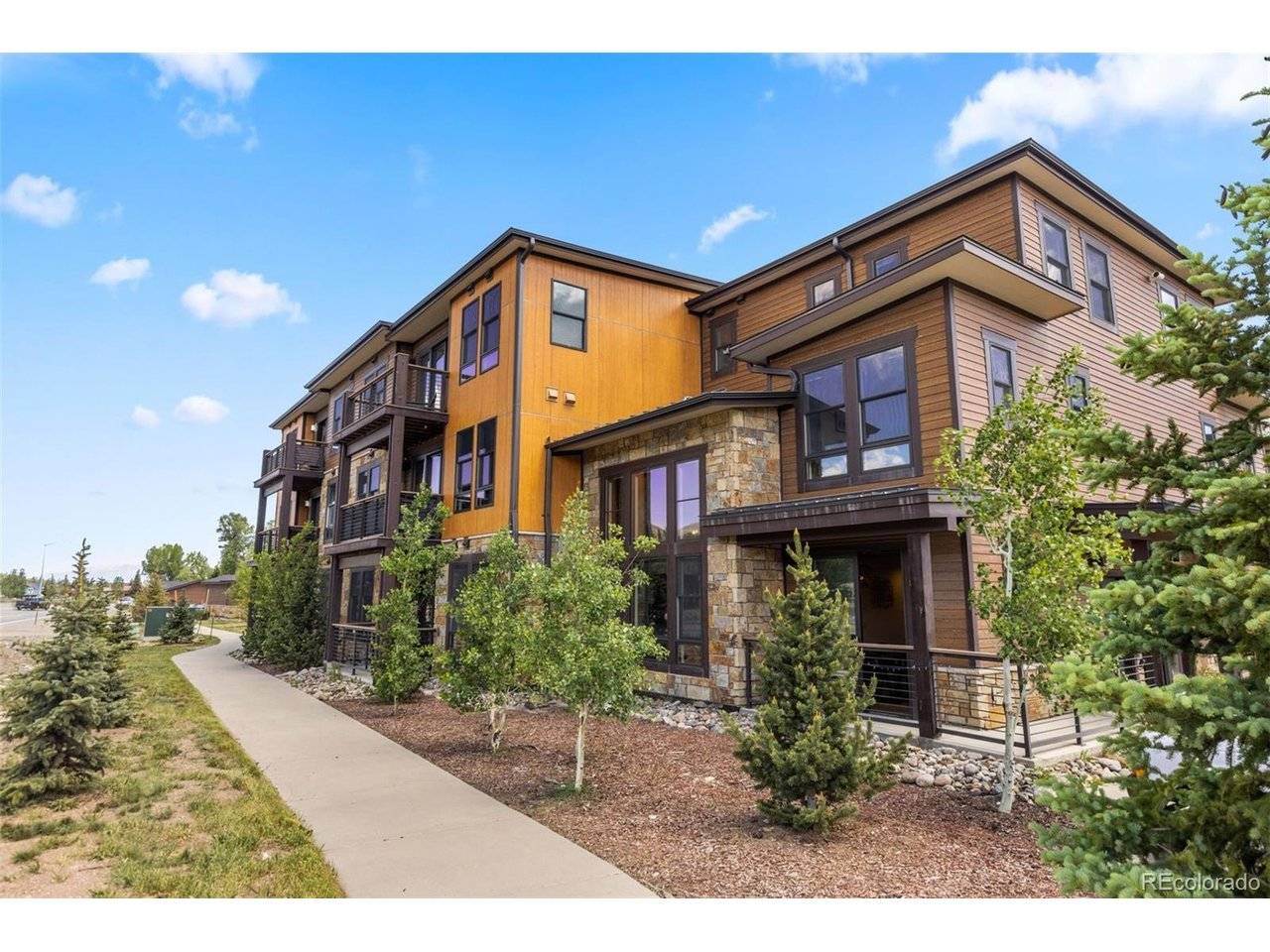 1060 Blue River #102, Silverthorne, CO 80498