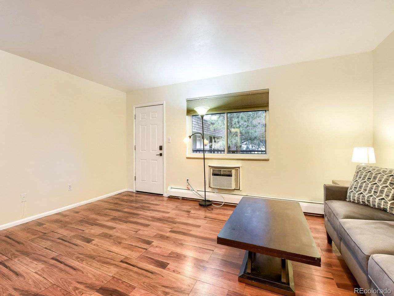 5875 E Iliff #D-318, Denver, CO 80222