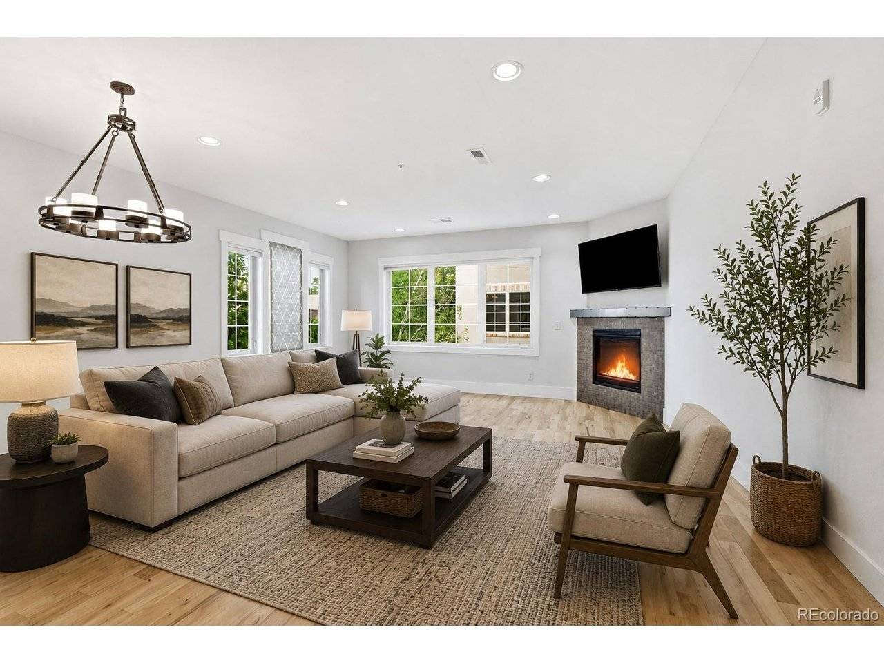 936 S Pearl #101, Denver, CO 80209