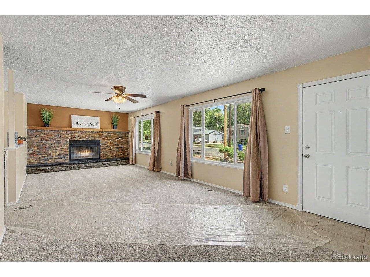 2 Arlen, Colorado Springs, CO 80909
