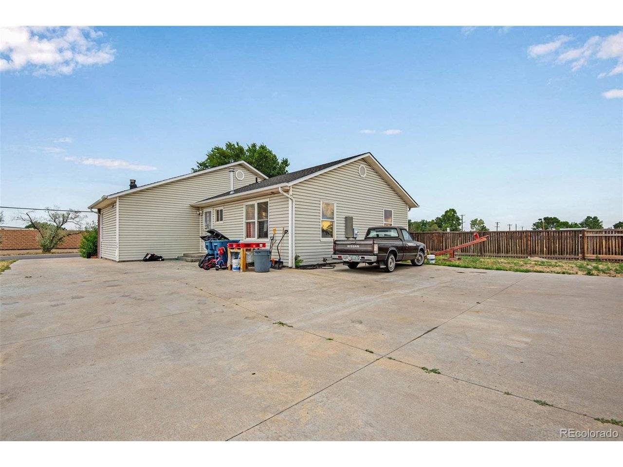 8090 Quebec, Commerce City, CO 80022