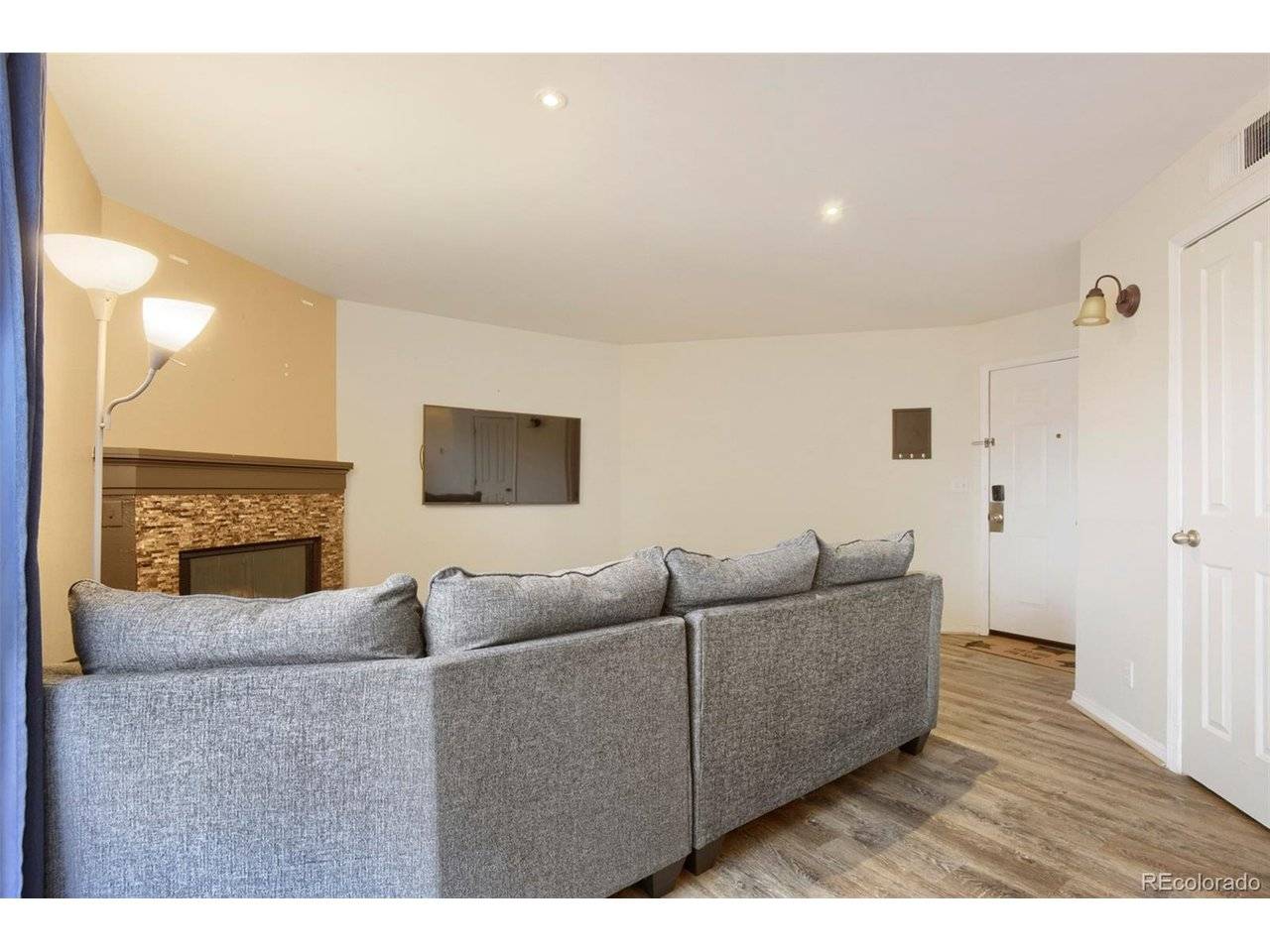 6380 S Boston #117, Greenwood Village, CO 80111