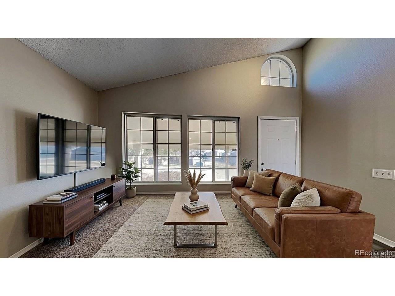 841 Thames, Highlands Ranch, CO 80126