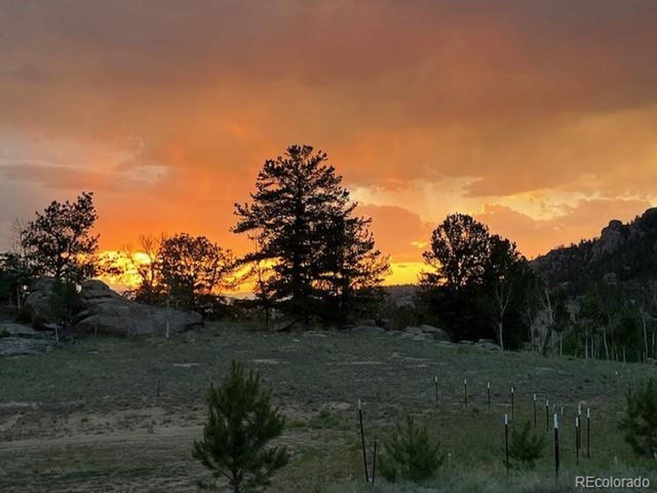 206 Emerald, Lake George, CO 80827