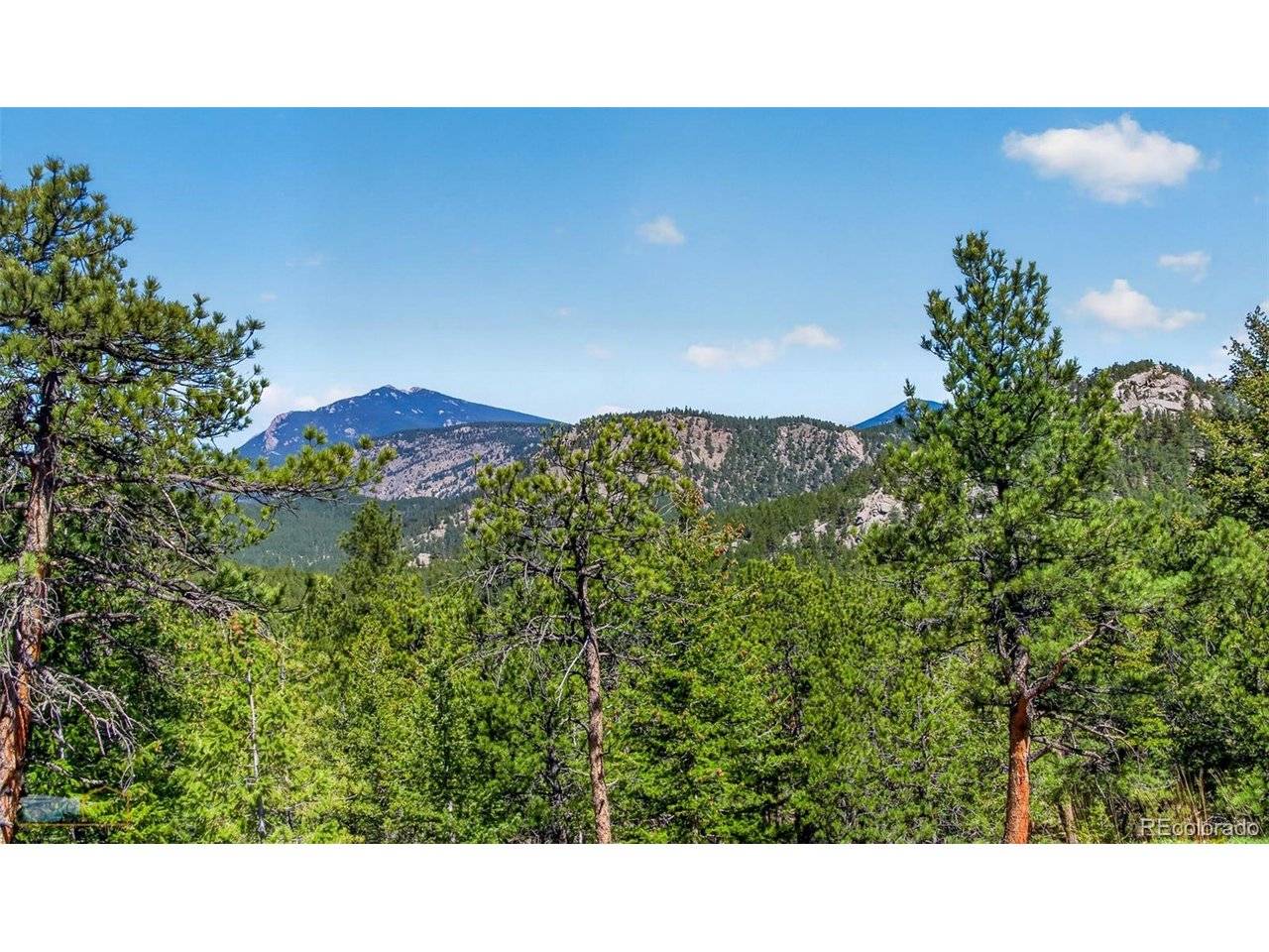 942 Spruce, Lyons, CO 80540