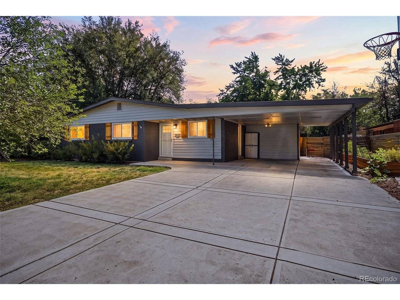 2520 Carr, Lakewood, CO 80215