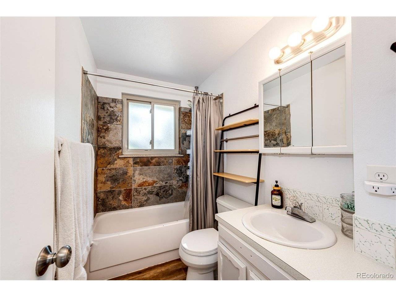 12717 W 7th Avenue, Lakewood, CO 80401