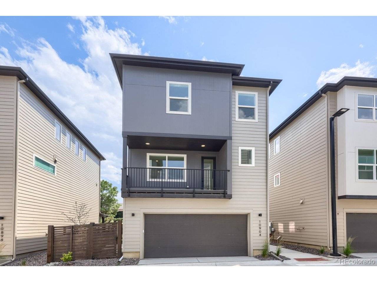 10904 E Hinsdale, Centennial, CO 80112