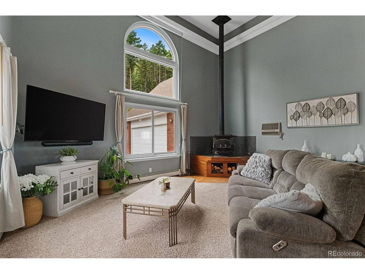 2510 Valley Park, Larkspur, CO 80118