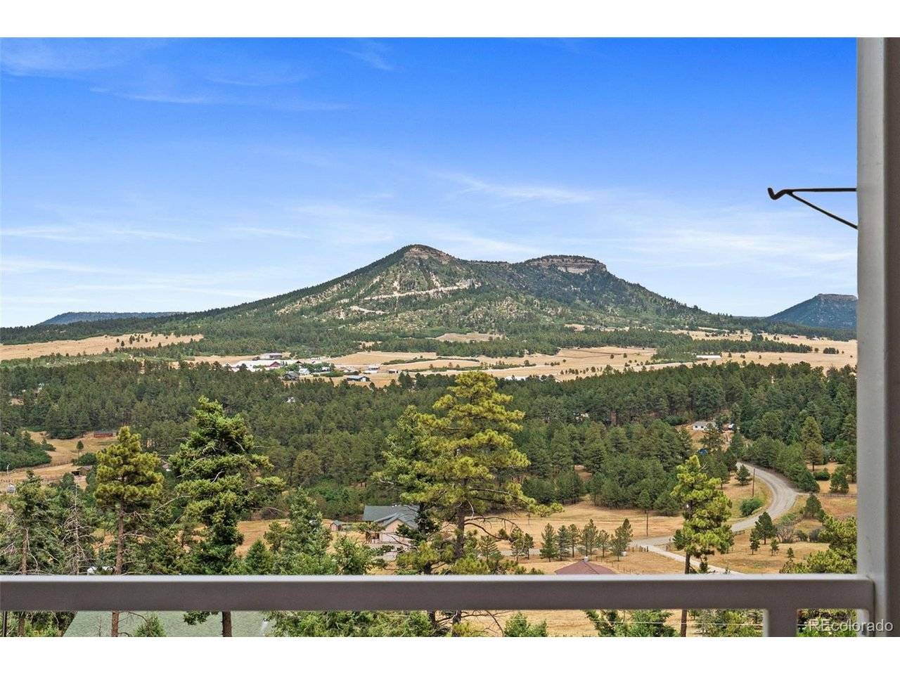 2510 Valley Park, Larkspur, CO 80118