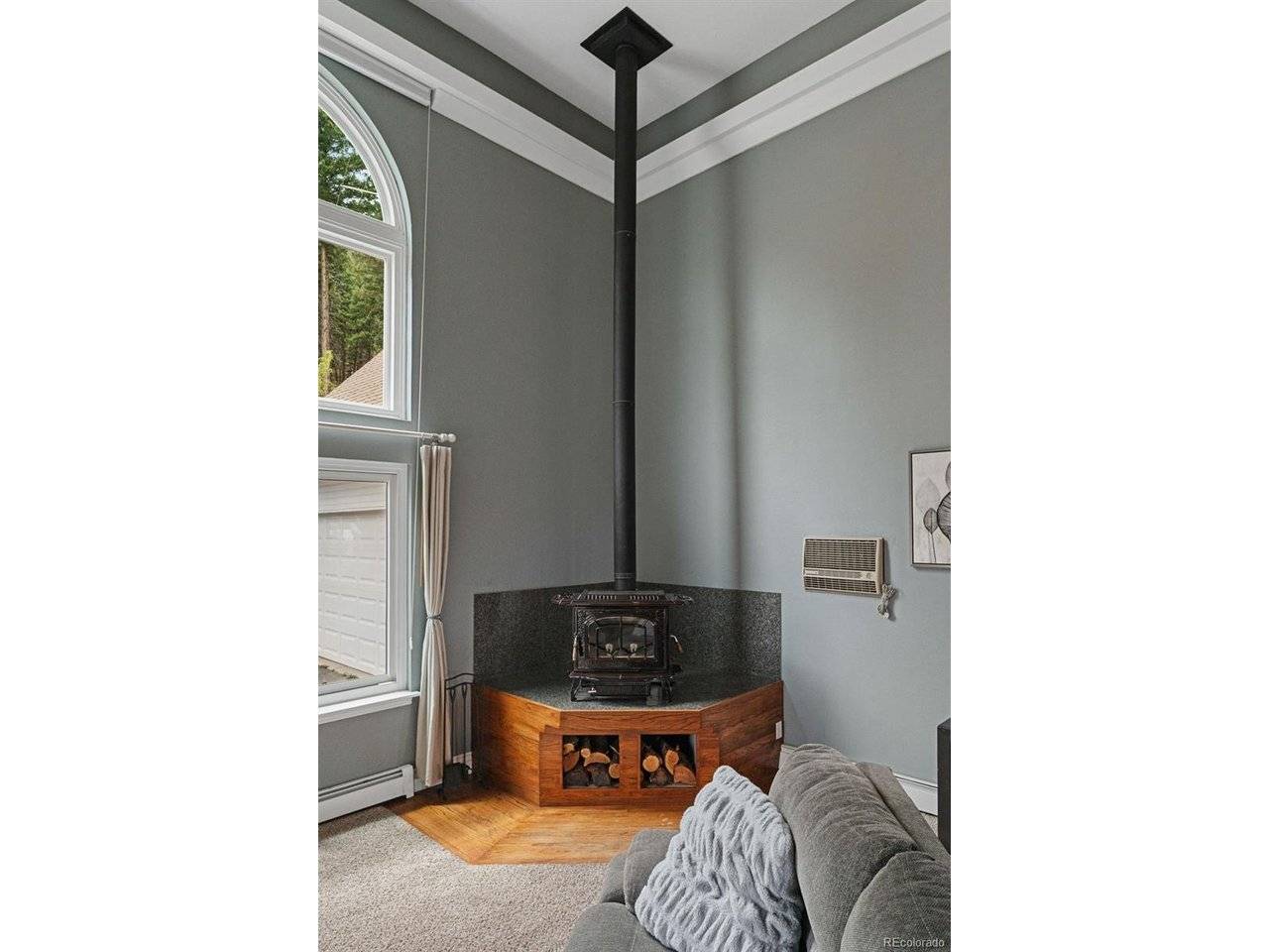 2510 Valley Park, Larkspur, CO 80118