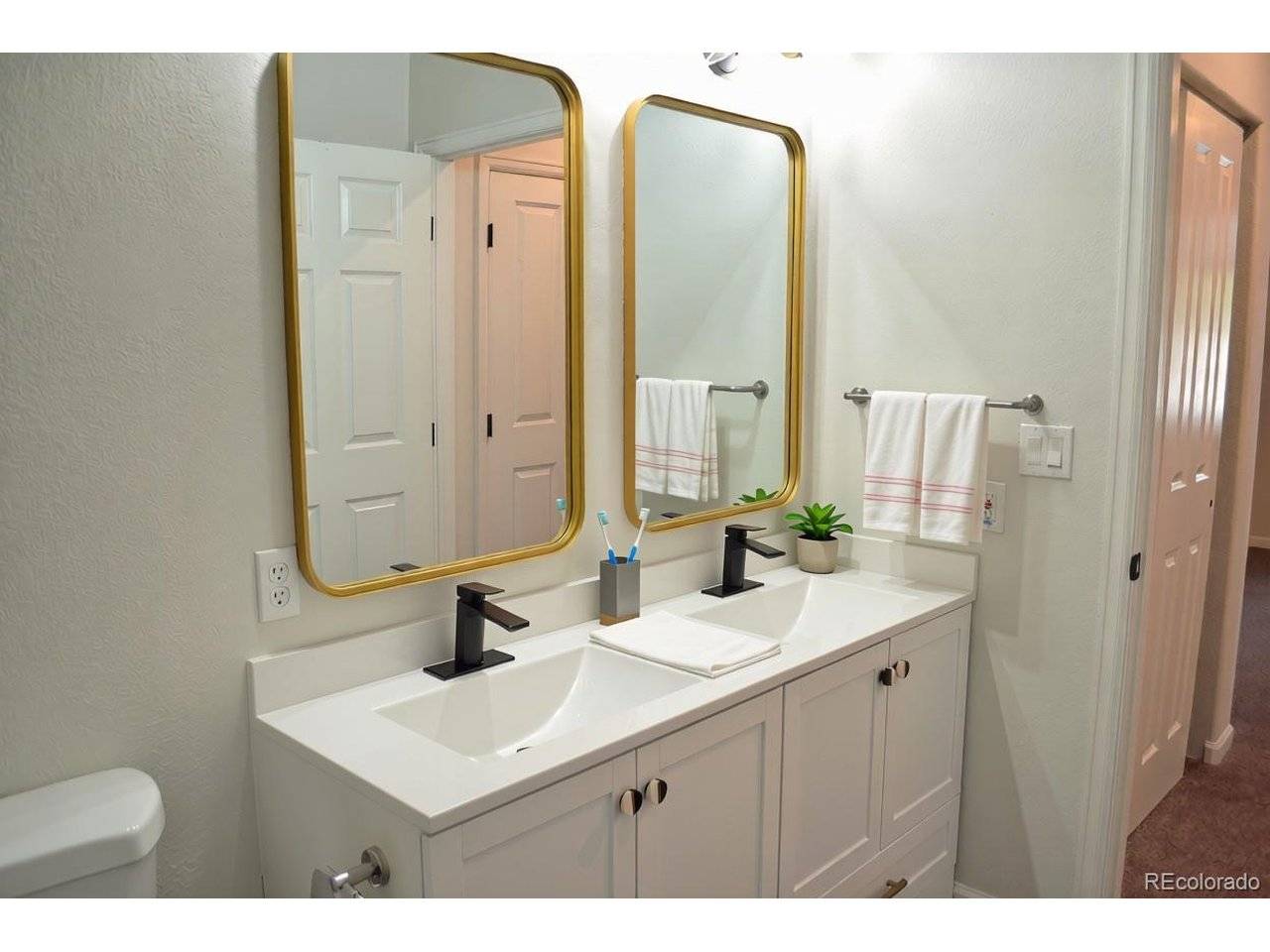 4085 S Crystal #101, Aurora, CO 80014