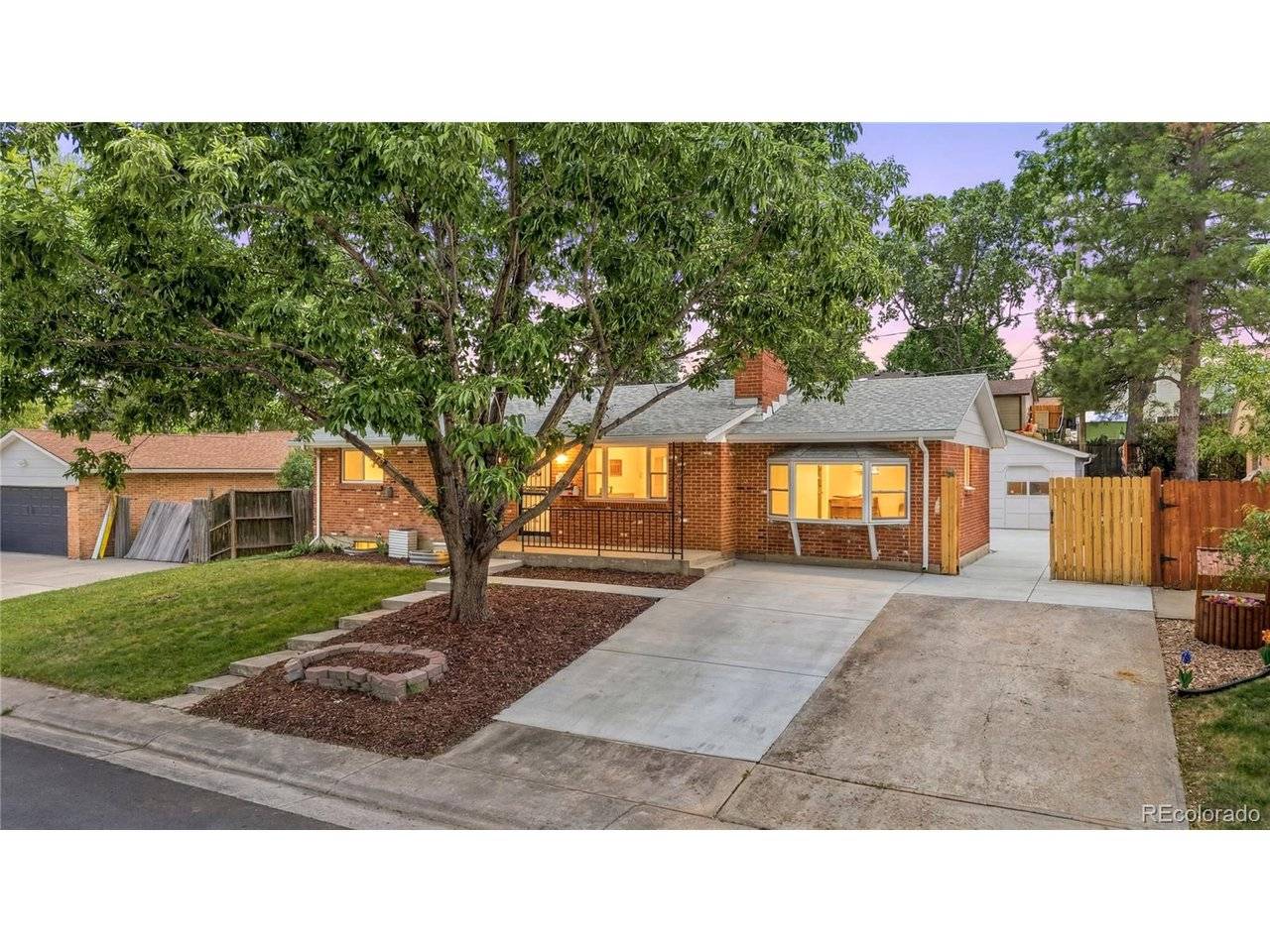 4264 W Radcliff, Denver, CO 80236