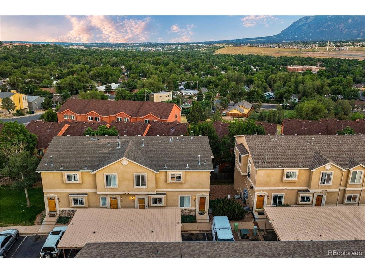 1479 Madison Ridge #B, Colorado Springs, CO 80904
