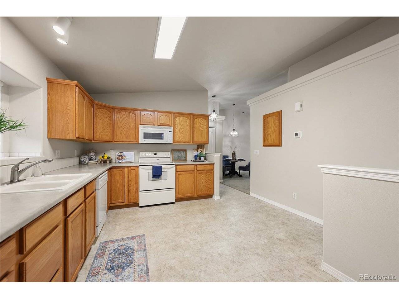 1479 Madison Ridge #B, Colorado Springs, CO 80904
