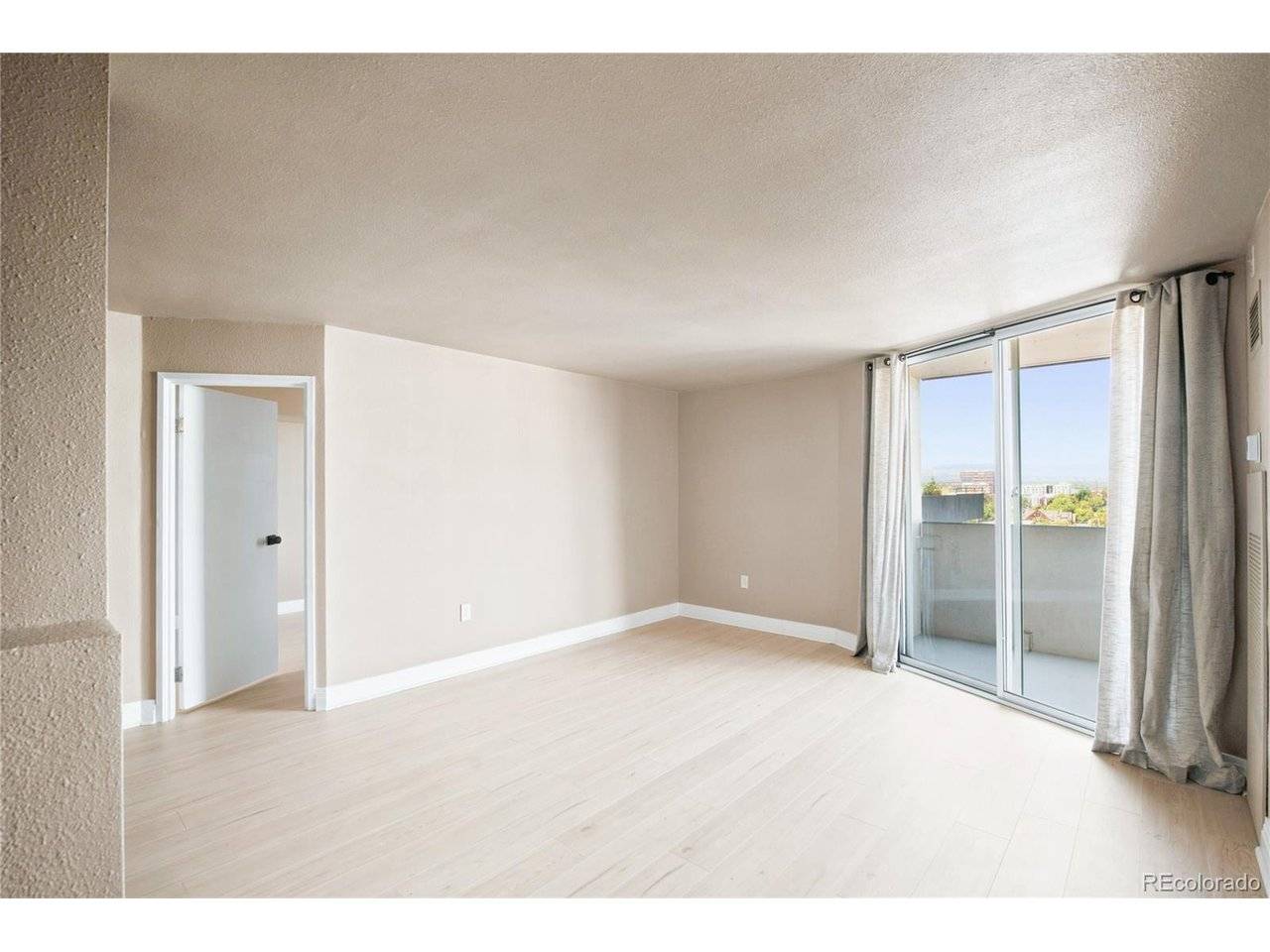 601 W 11th #901, Denver, CO 80204