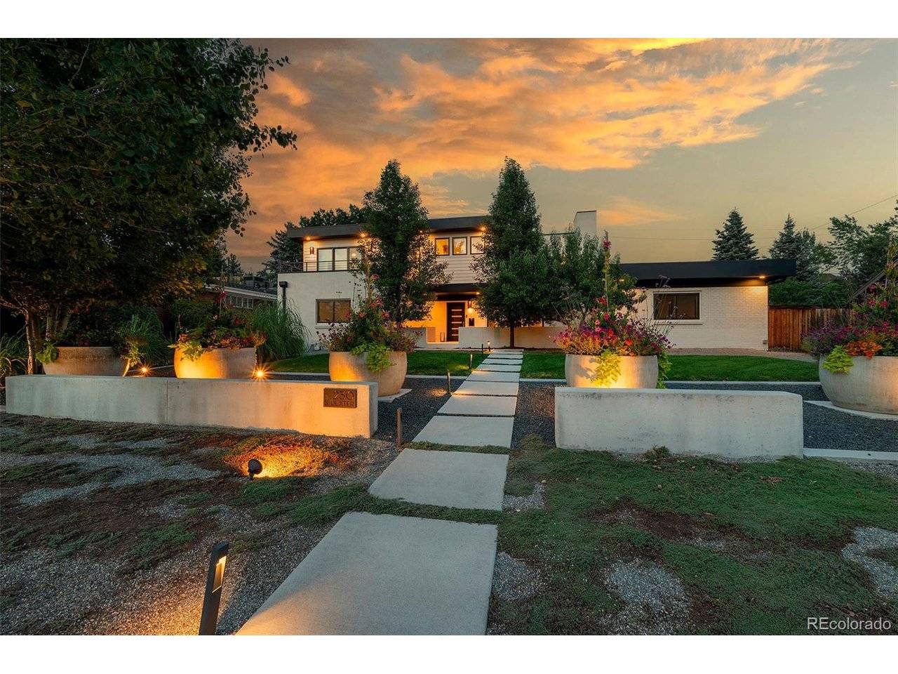 230 S Dexter, Denver, CO 80246
