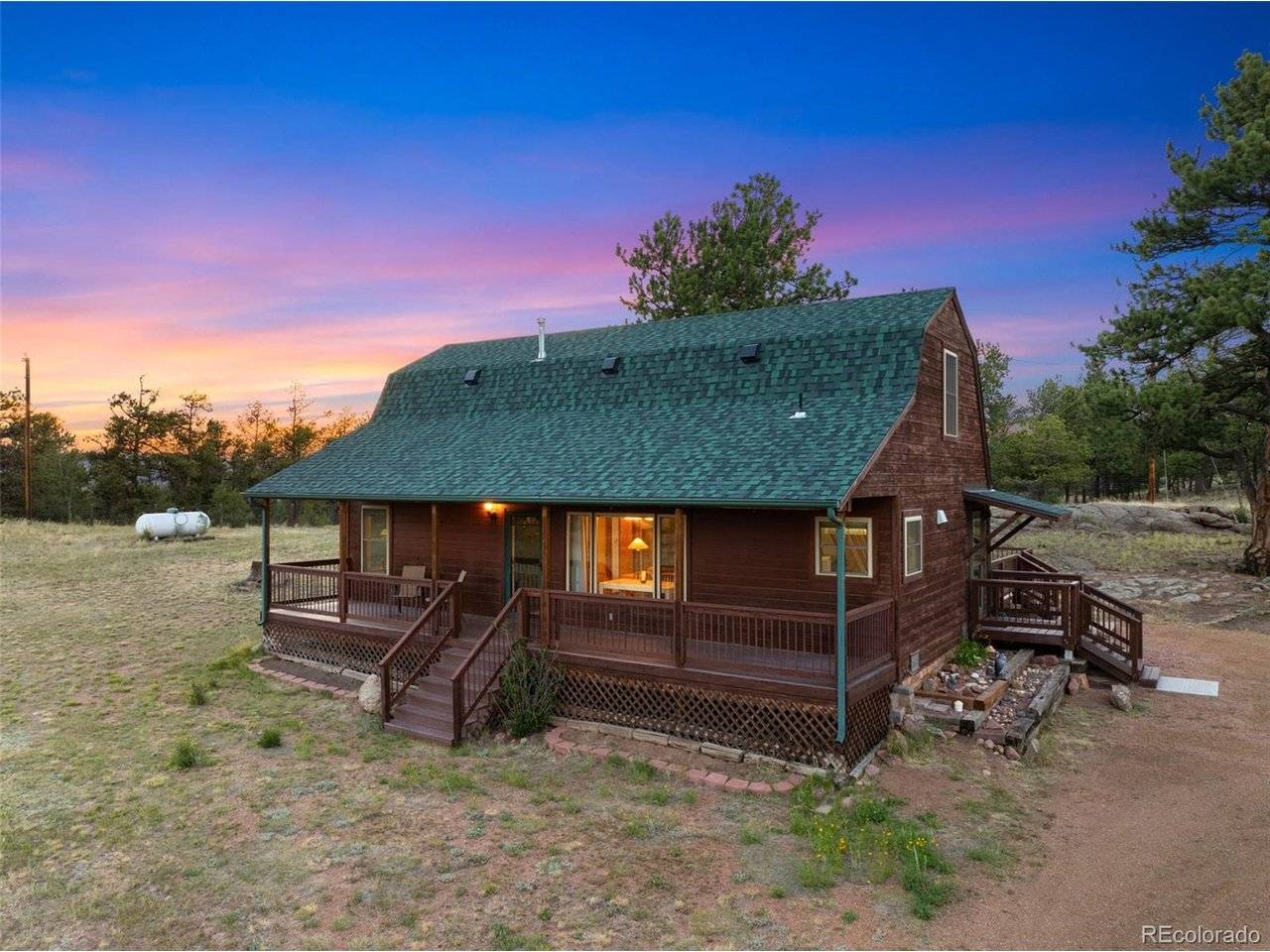 363 Arrowhead, Florissant, CO 80816