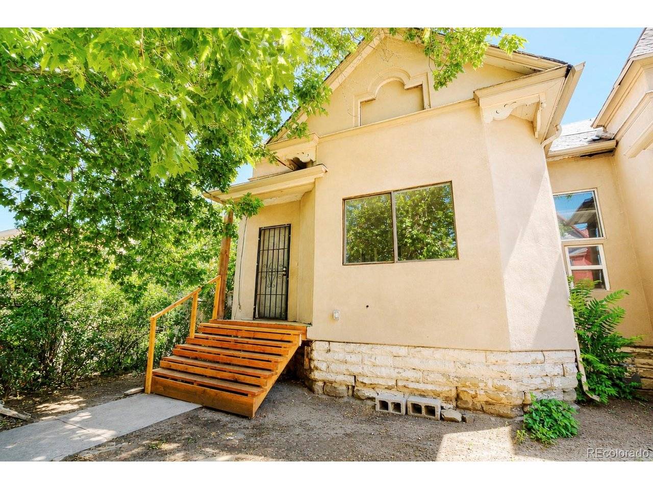 210 Beech, Trinidad, CO 81082