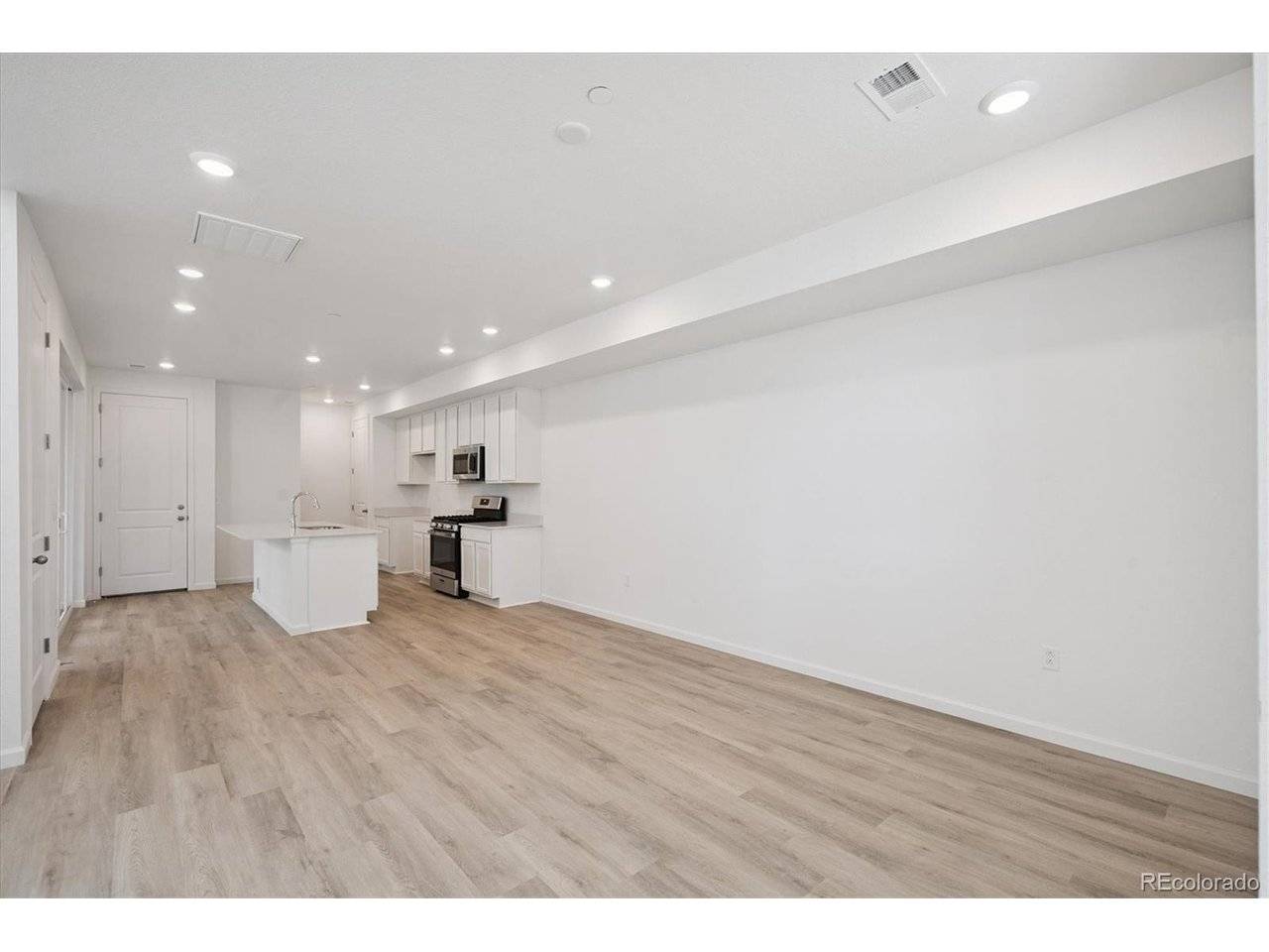 2876 Taryn, Erie, CO 80026