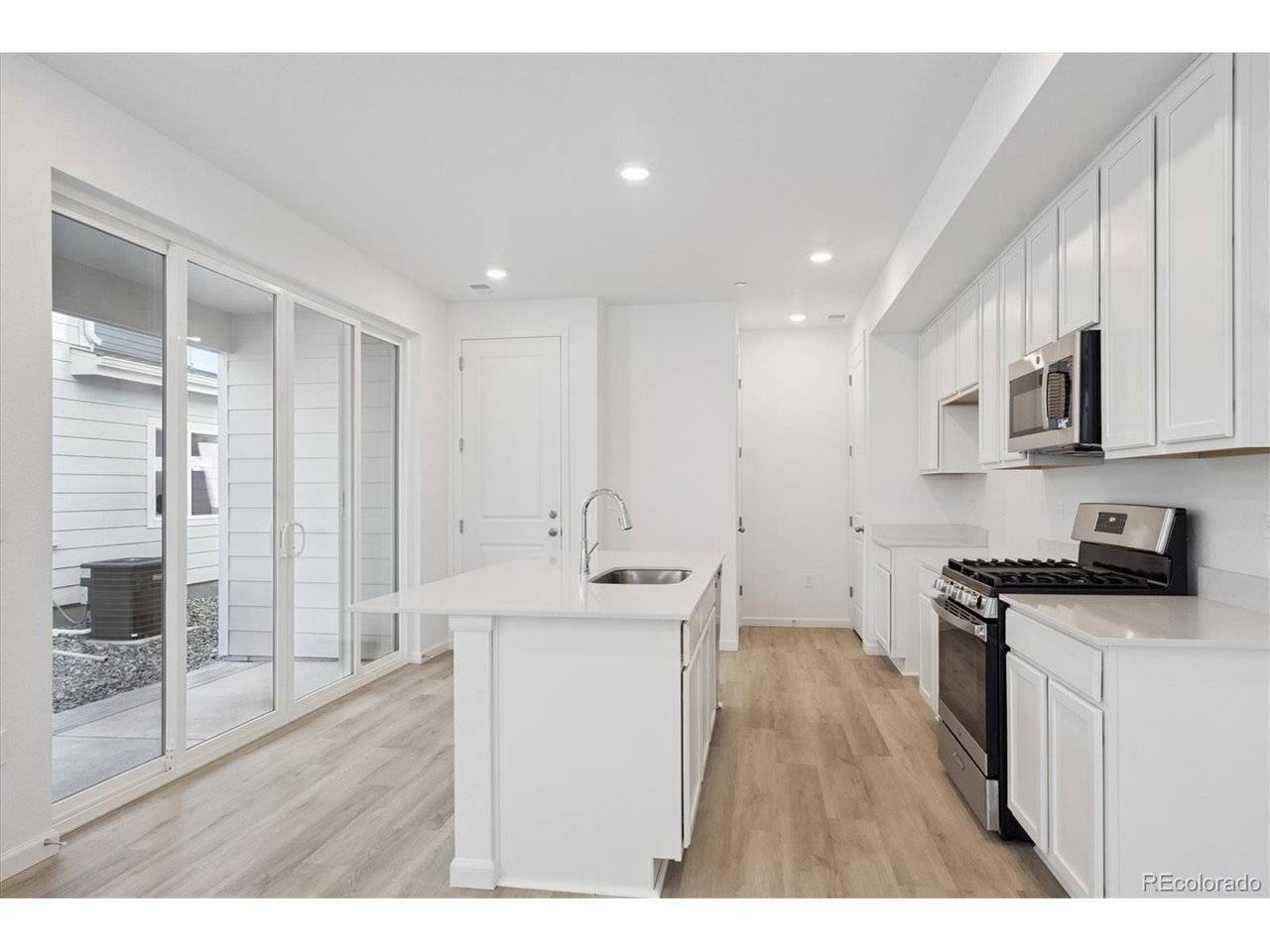 2876 Taryn, Erie, CO 80026