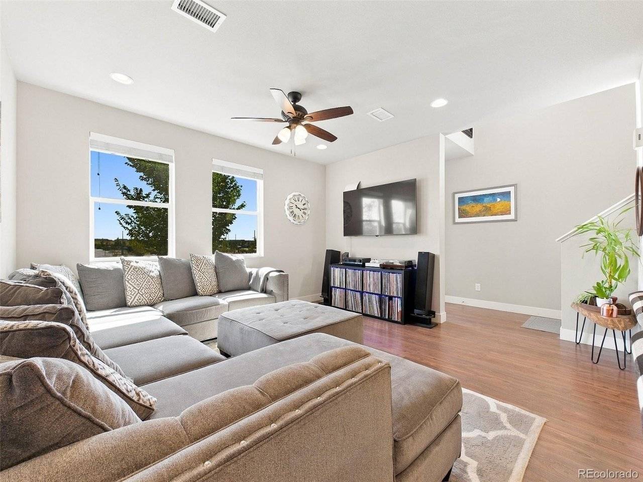 4763 Memphis, Denver, CO 80239