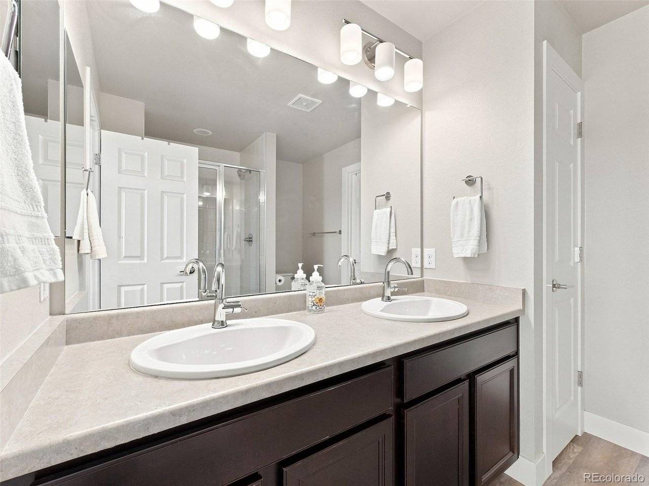 4763 Memphis, Denver, CO 80239
