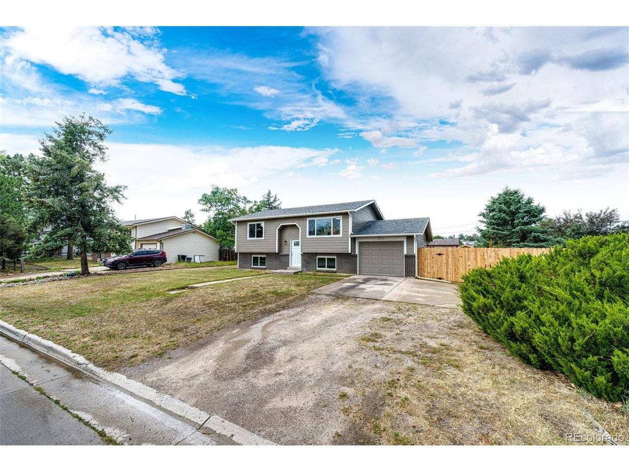 841 S Elbert, Elizabeth, CO 80107