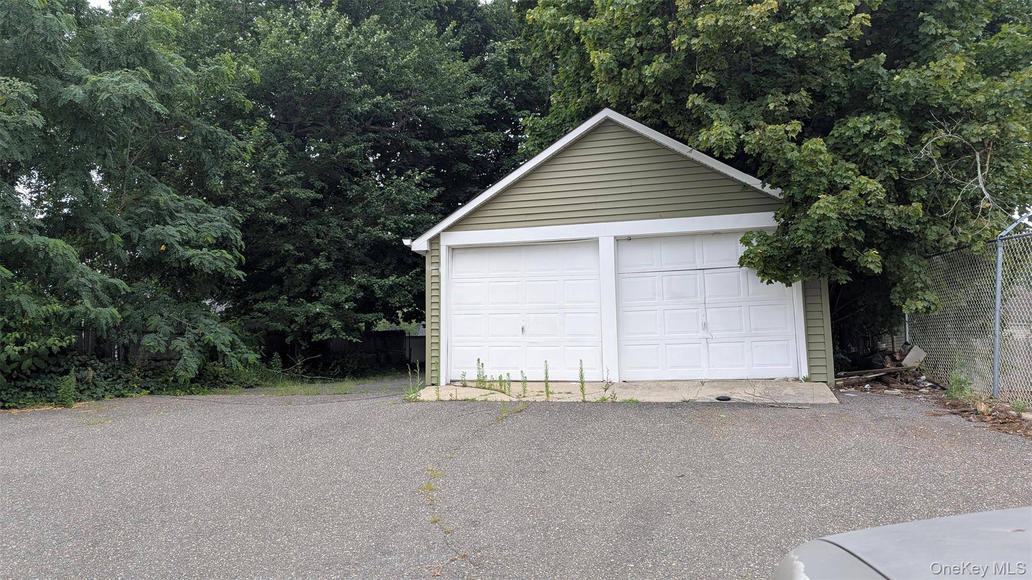 153 W Main ST, Kings Park, NY 11754