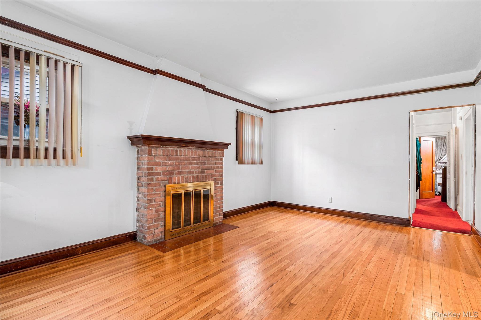 205-13 114th DR, Saint Albans, NY 11412