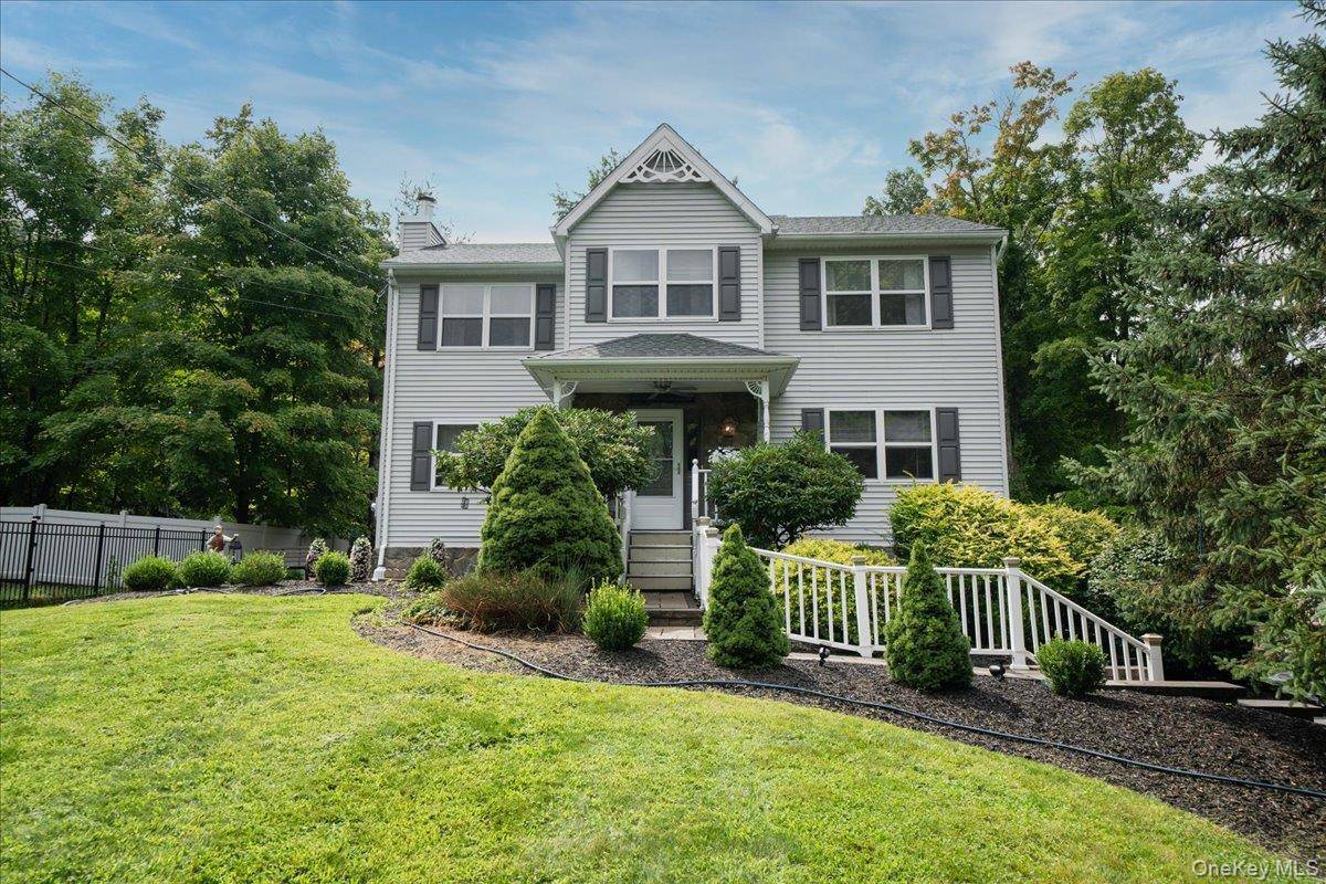 7 Laura RD, Monroe, NY 10950