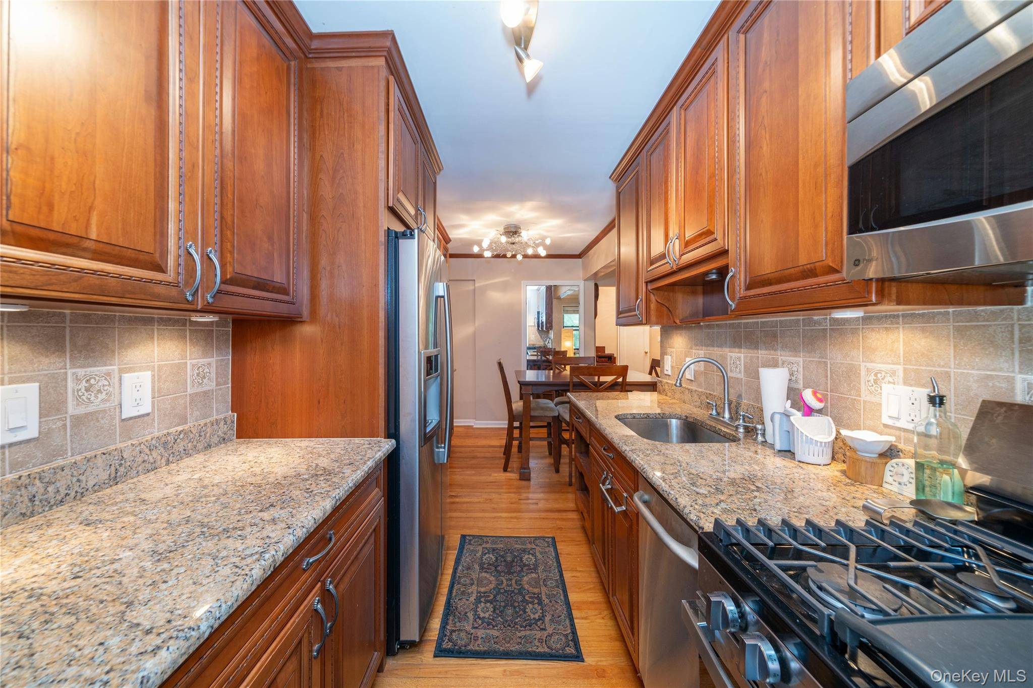 485 E Lincoln AVE #207, Mount Vernon, NY 10552