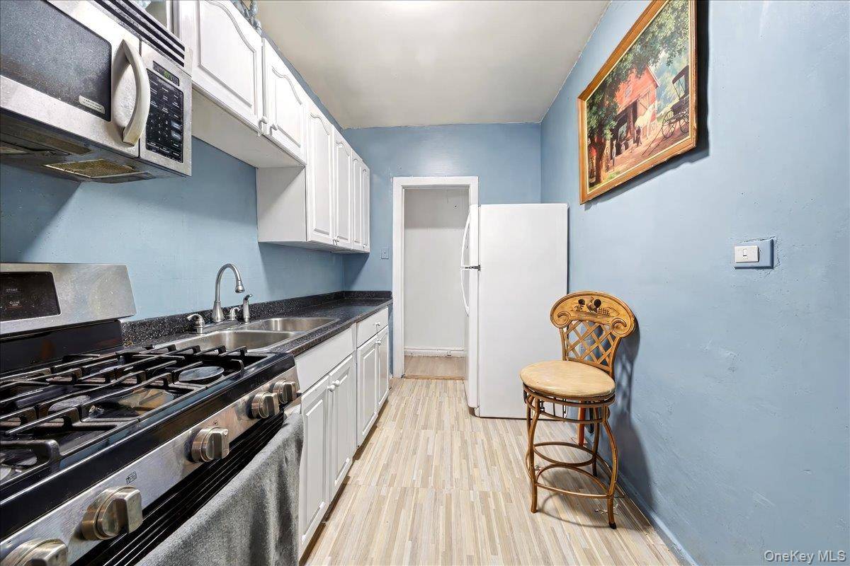 1974 Lafontaine AVE #2E, Bronx, NY 10457