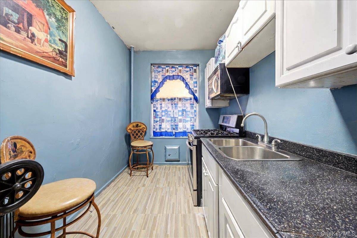 1974 Lafontaine AVE #2E, Bronx, NY 10457