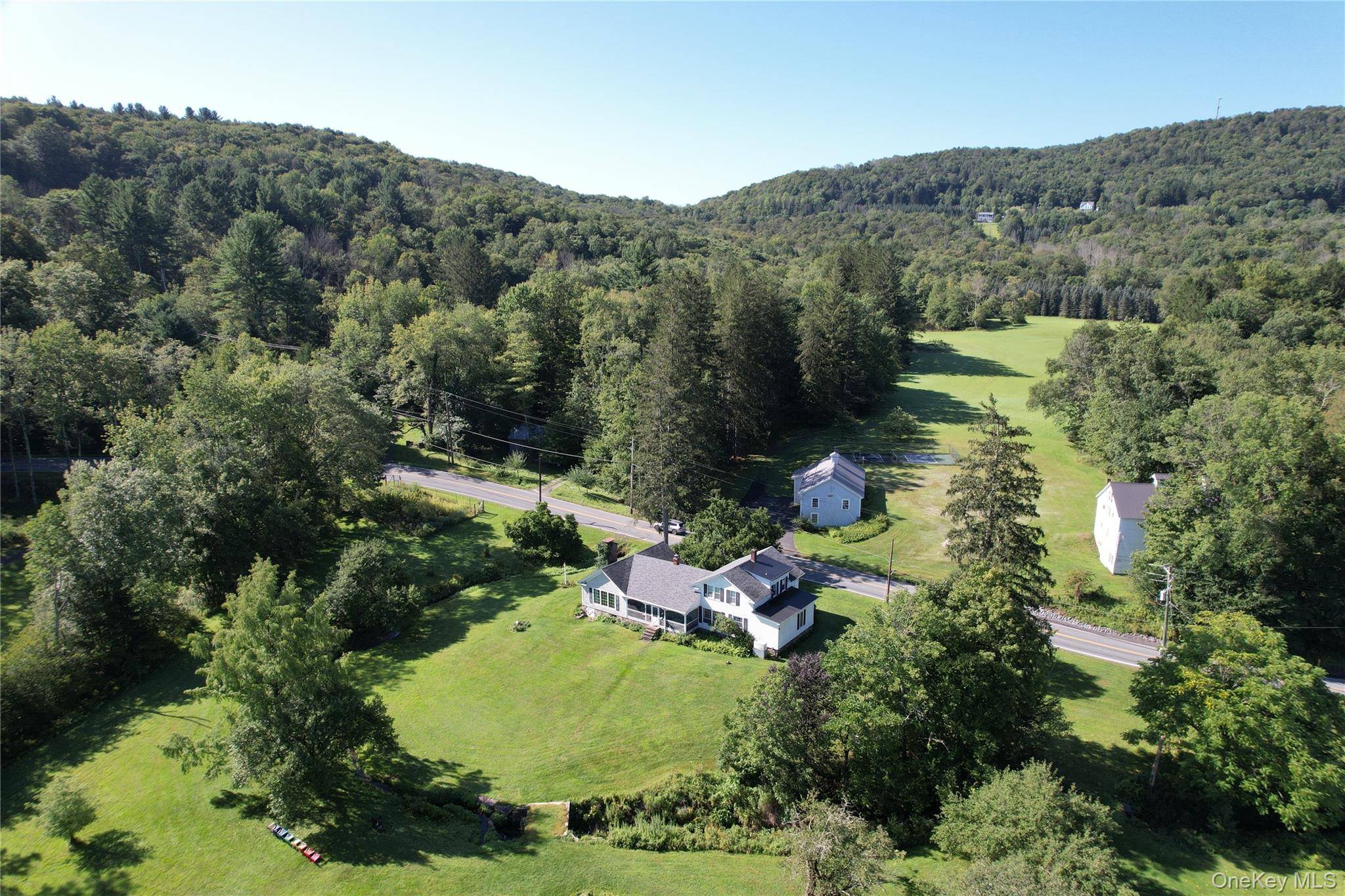 600 Jeffersonville North Branch RD, North Branch, NY 12766