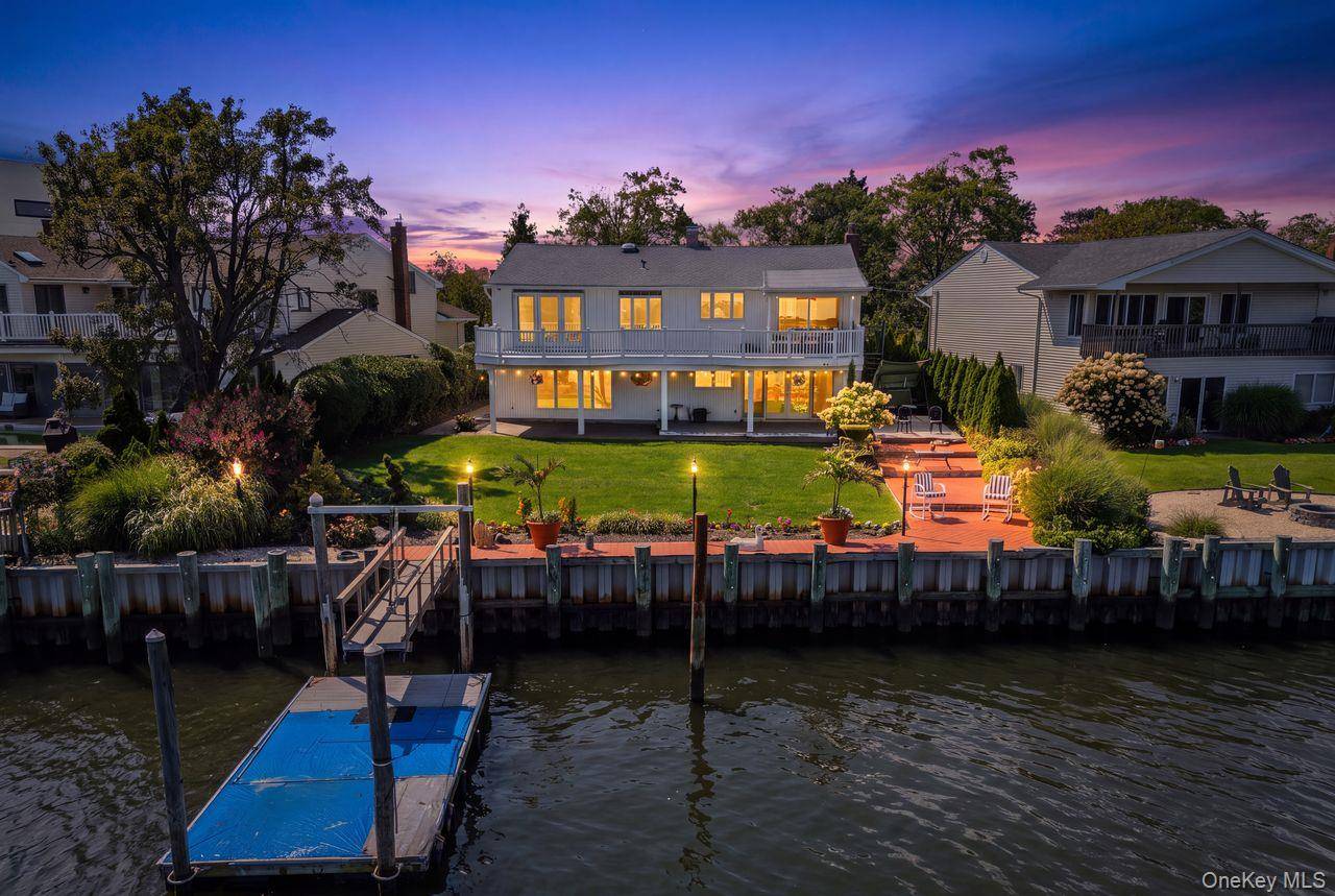 3529 Daniel CRES, Baldwin Harbor, NY 11510