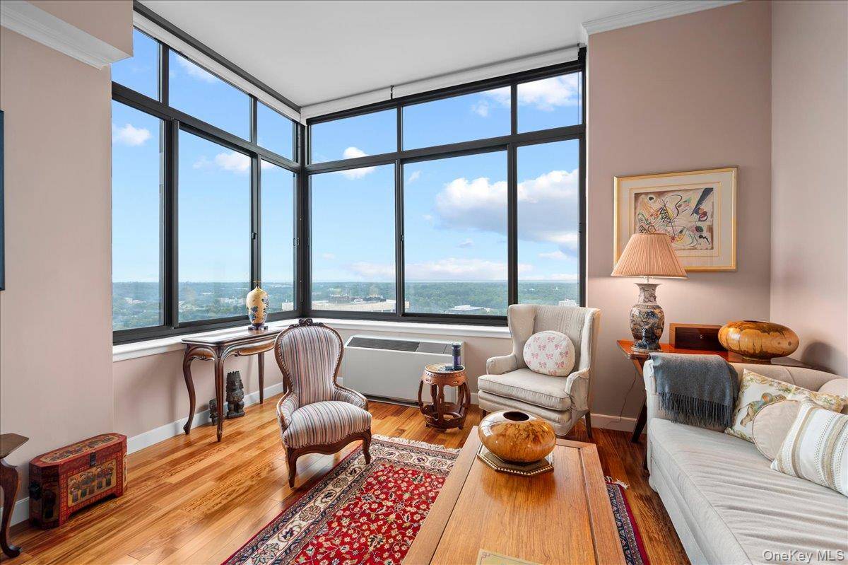 10 City PL #31H, White Plains, NY 10601