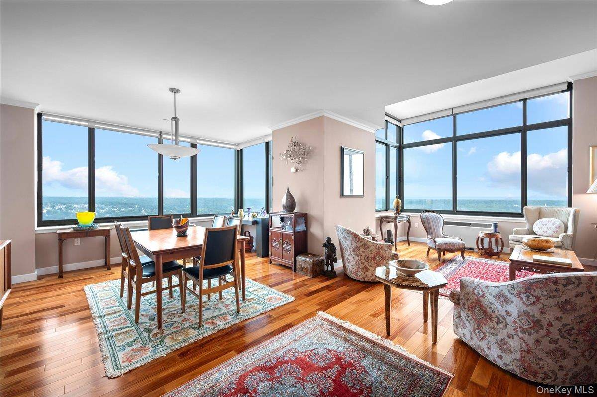 10 City PL #31H, White Plains, NY 10601