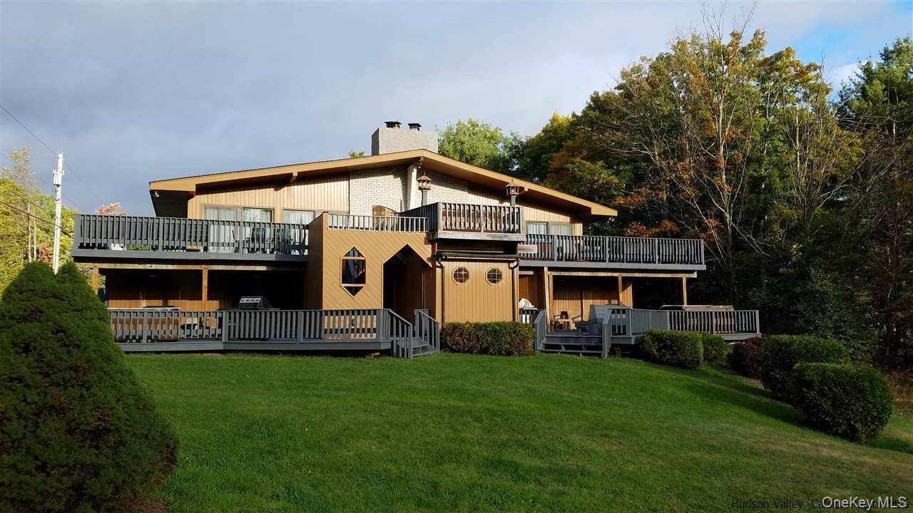 33 Cuomos Cove, Windham, NY 12496