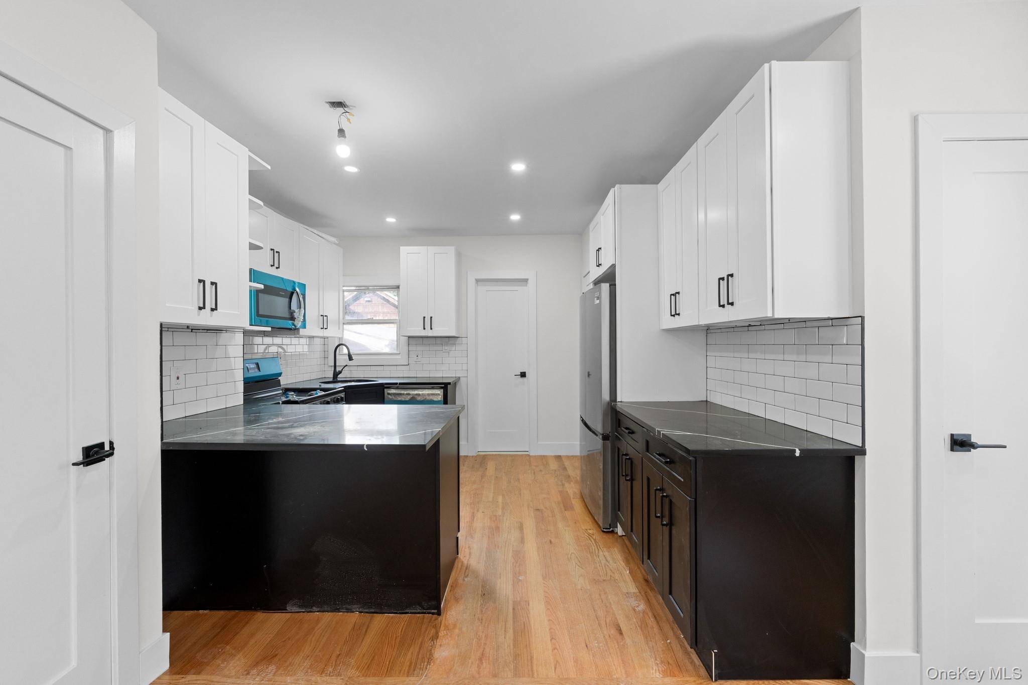 10743 128th ST, Richmond Hill, NY 11419
