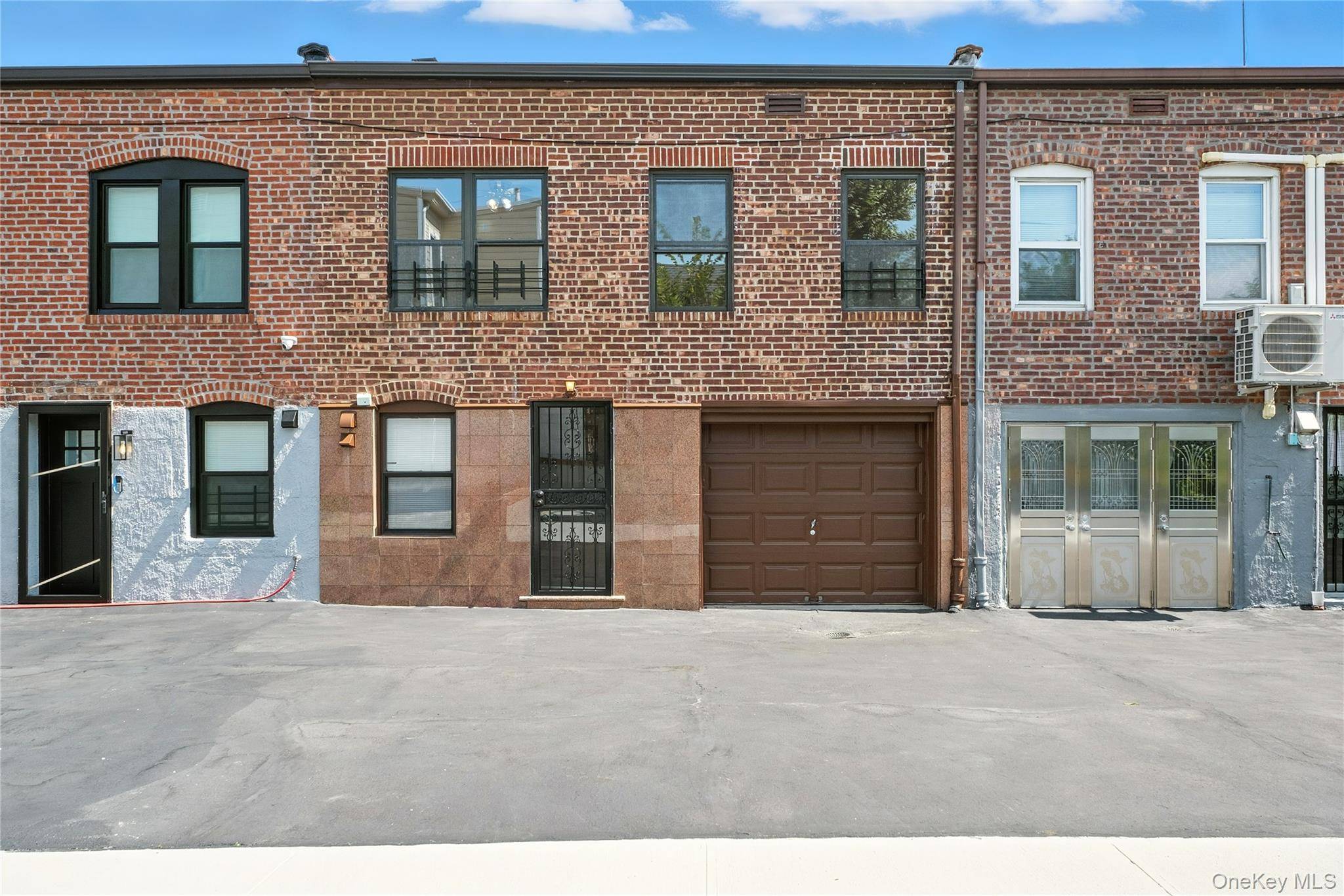 5958 69th PL, Maspeth, NY 11378