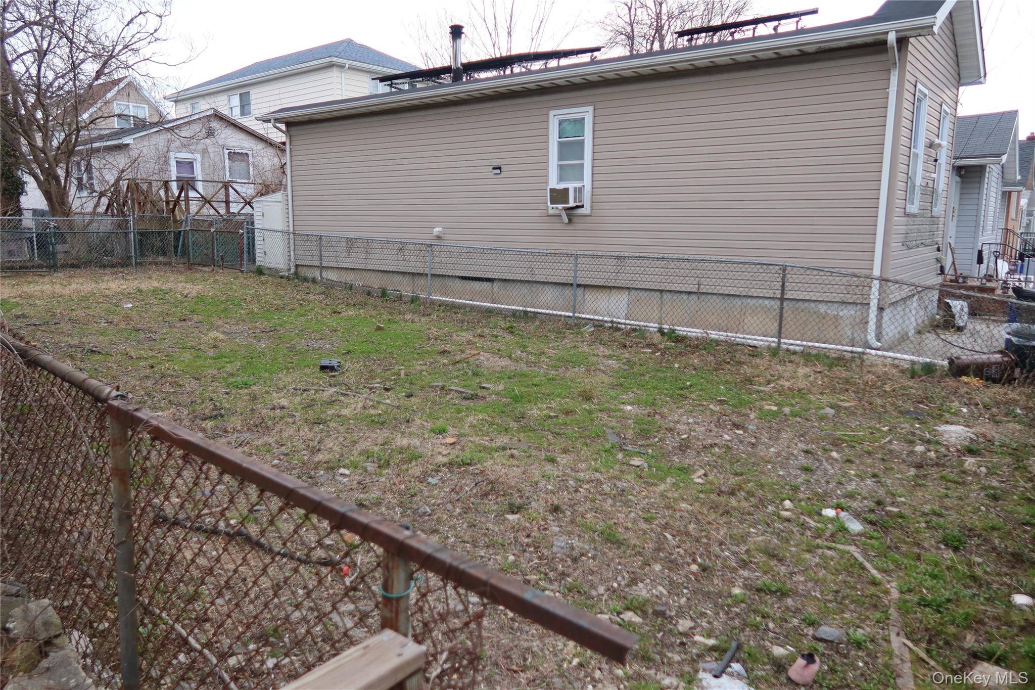 22B Edgewater PARK, Bronx, NY 10465