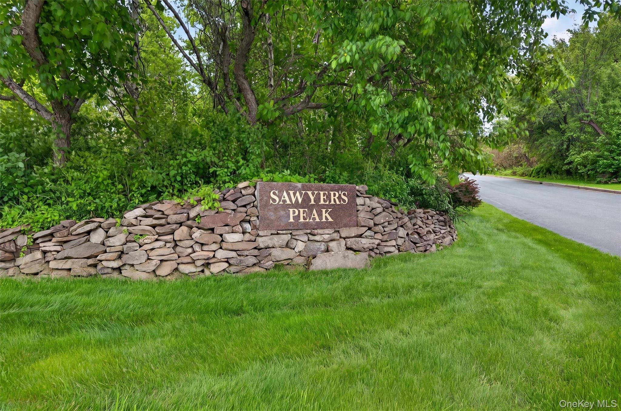 14 Sawyers Peak DR, Goshen, NY 10924