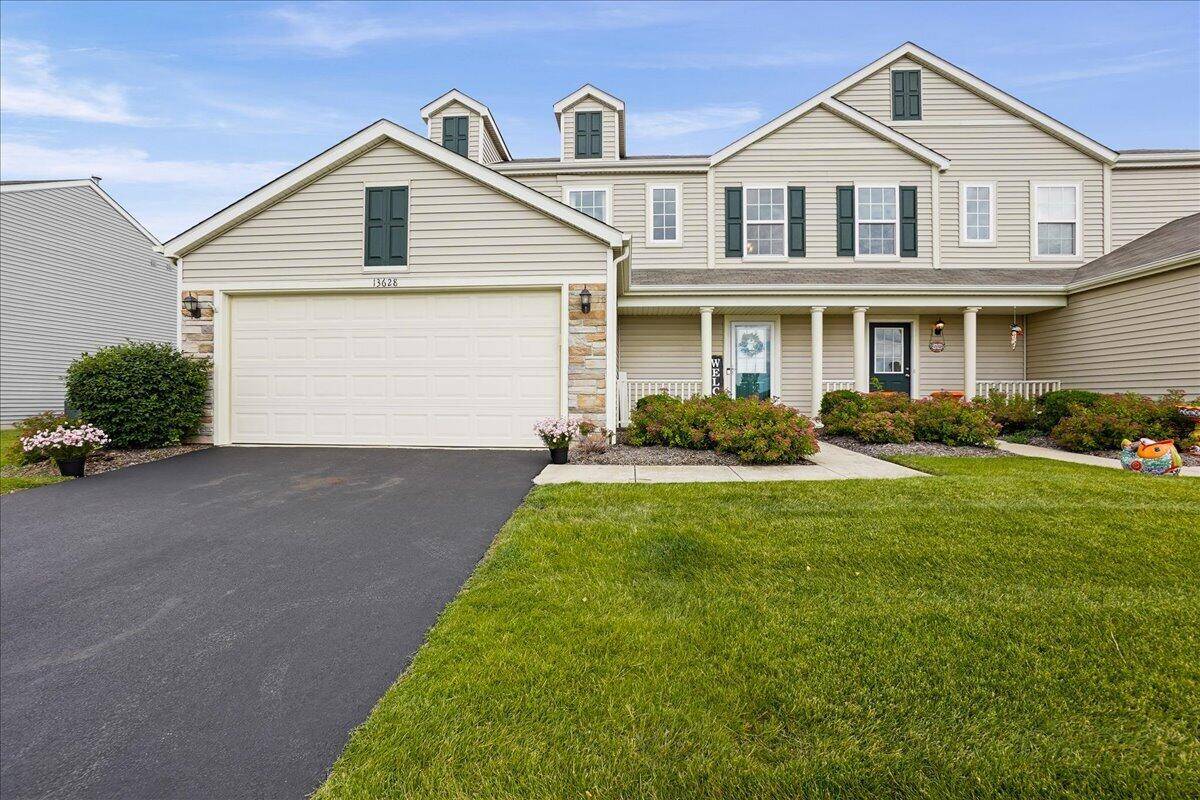 13628 Golden Grove Avenue, Dyer, IN 46311