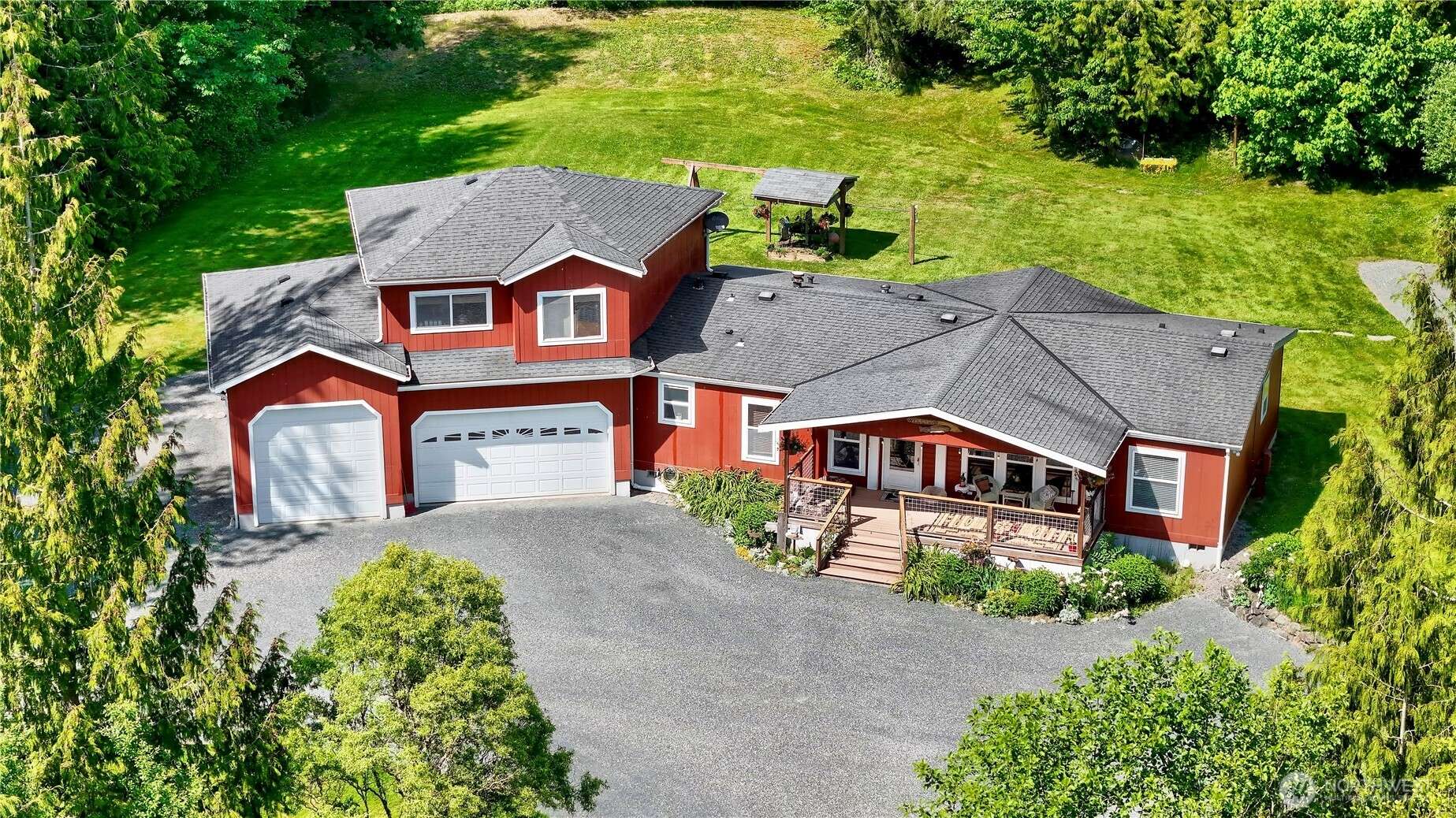 5554 Potter RD, Deming, WA 98244