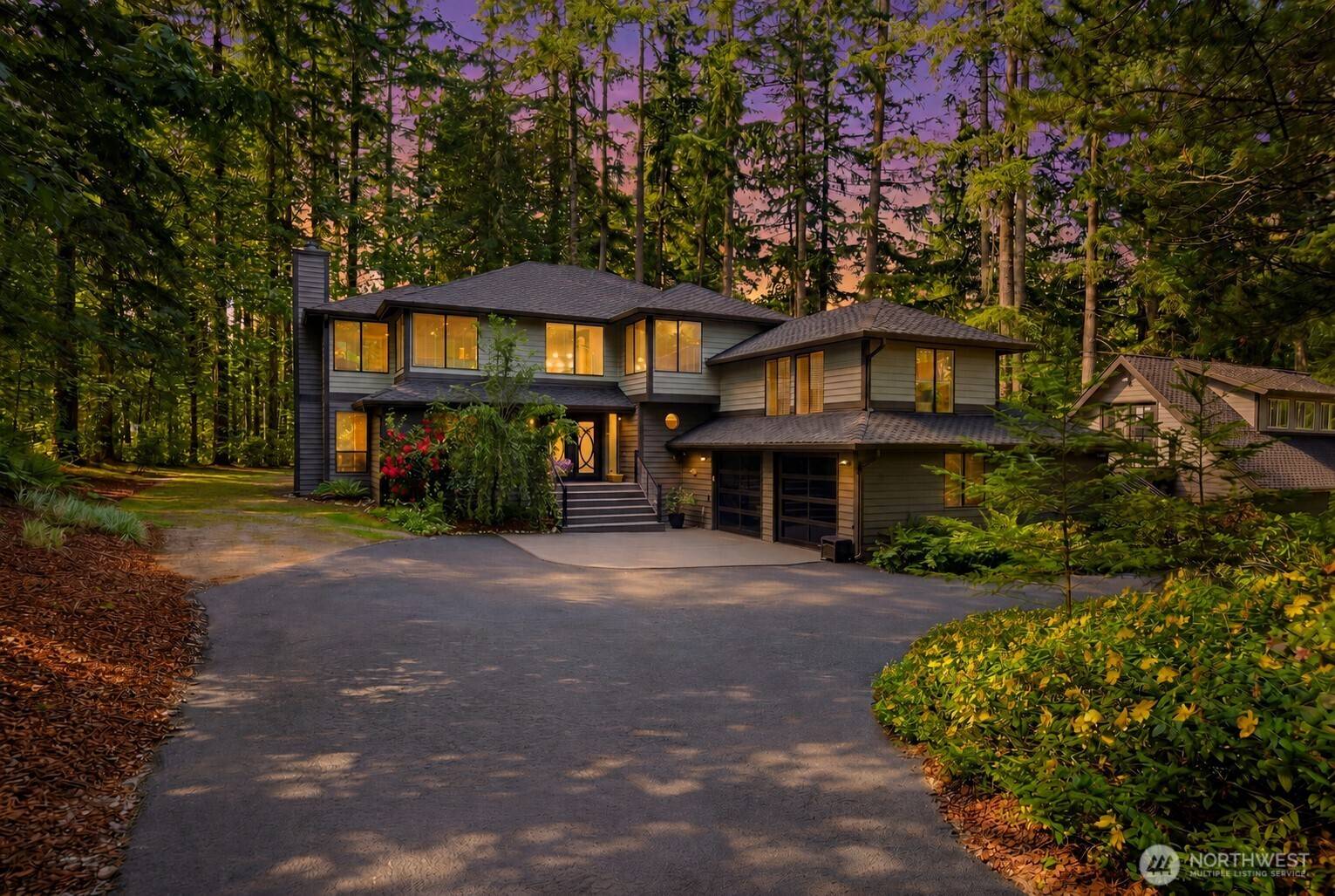 22429 SE 329th ST, Black Diamond, WA 98010