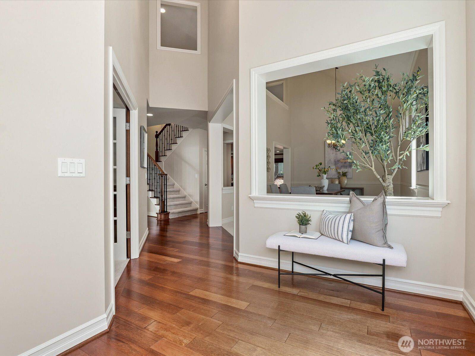 2058 211th PL SE, Sammamish, WA 98075